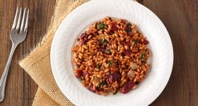 Beet, Spinach, and Goat Cheese Farro Risotto | www.chocolatemoosey.com