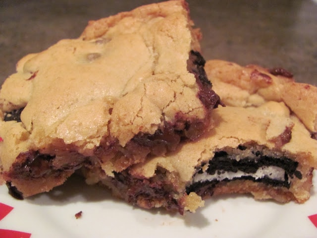 Oreo Stuffed Blondies from www.chocolatemoosey.com Oreo Stuffed Blondies