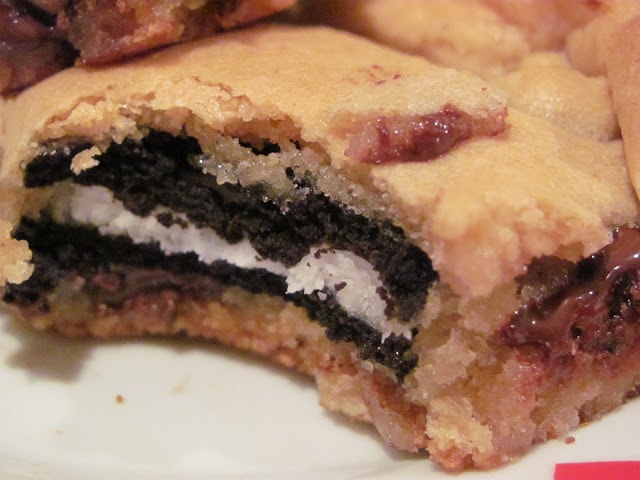 Oreo Stuffed Blondies from www.chocolatemoosey.com Oreo Stuffed Blondies