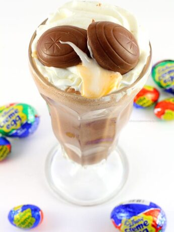 Cadbury Creme Egg Milkshake from www.chocolatemoosey.com