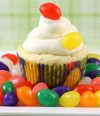 Jelly Bean Cupcakes | www.chocolatemoosey.com