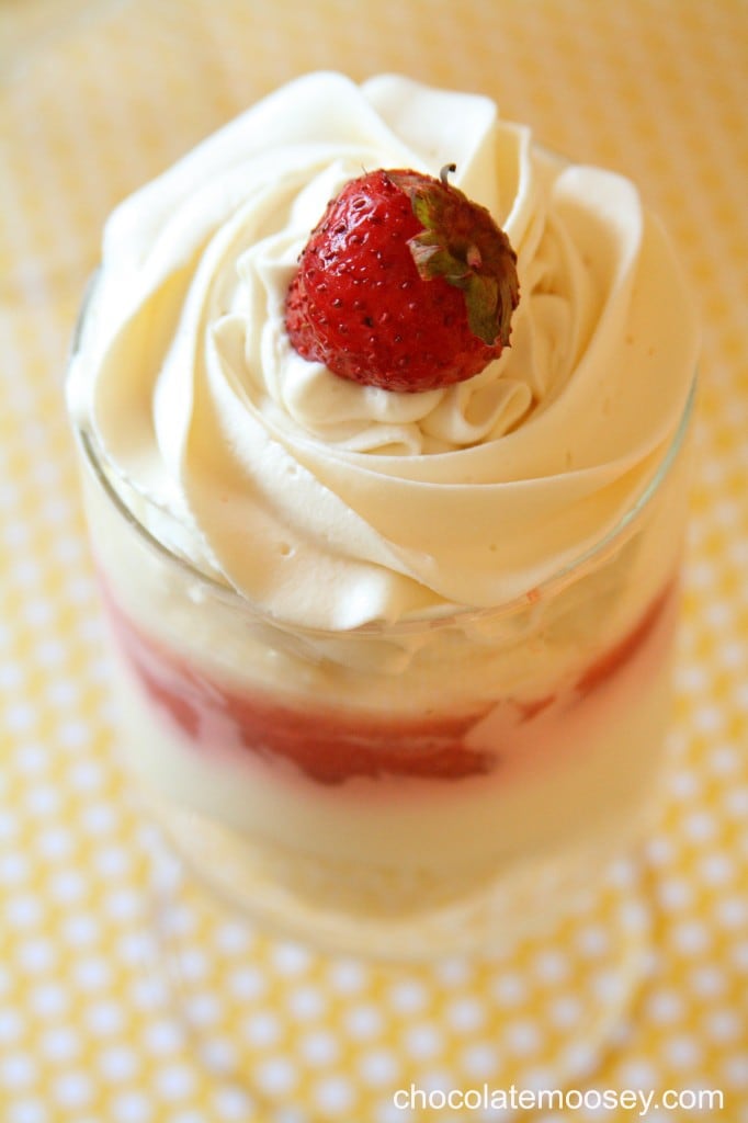 Strawberry Cheesecake Parfaits