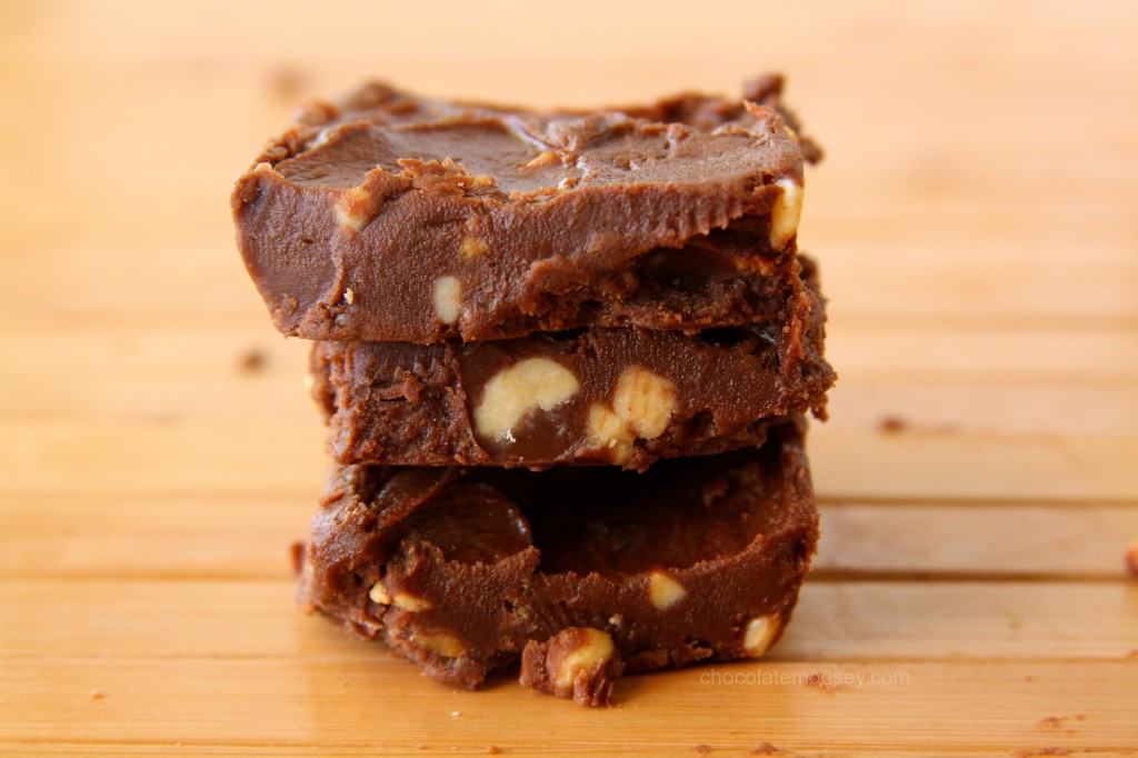 Easy Chocolate Peanut Butter Fudge from www.chocolatemoosey.com Easy Chocolate Peanut Butter Fudge