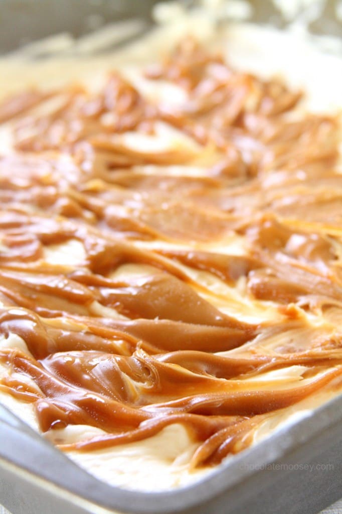 No-Bake Egg-Free Biscoff Swirl Cheesecake from www.chocolatemoosey.com No-Bake Egg-Free Biscoff Swir Cheesecake