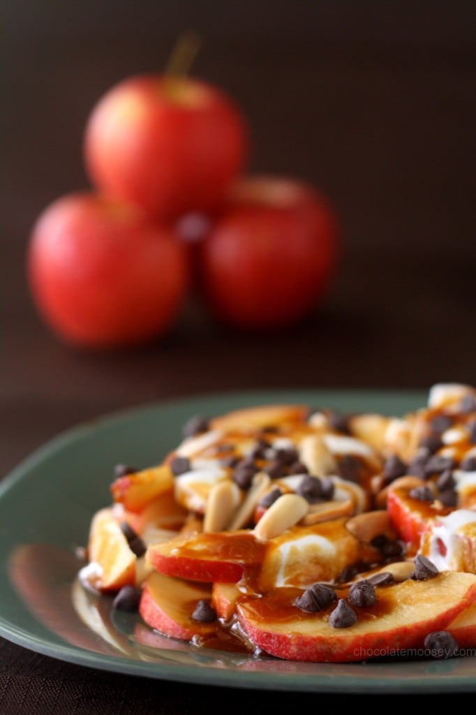 Apple Nachos from www.chocolatemoosey.com Apple Nachos