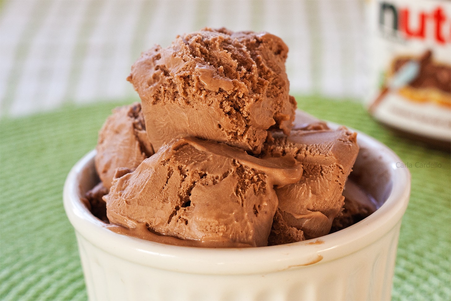 Close up of Nutella ice cream in a white bowl