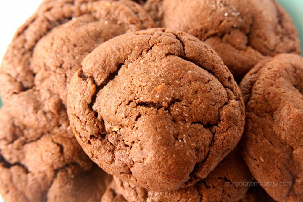 Peanut Butter-Stuffed Chocolate Cookies from www.chocolatemoosey.com Peanut Butter-Stuffed Chocolate Cookies