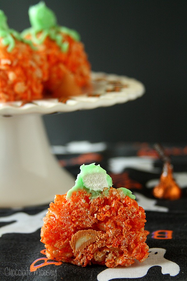 Pumpkin Rice Krispie Treat cut in half