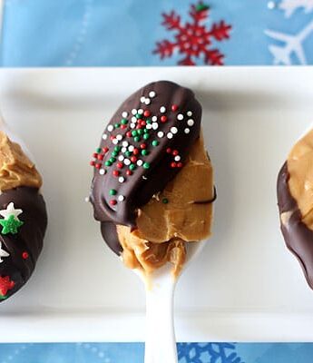 Chocolate Peanut Butter Hot Chocolate Spoons