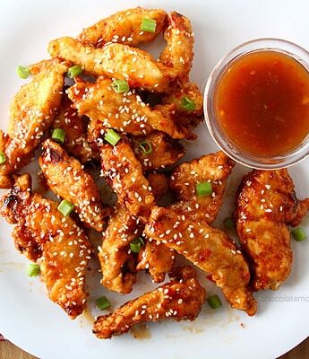 General Tso's Sweet Chili Chicken Strips from www.chocolatemoosey.com @chocolatemoosey