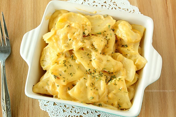 Close Up Of Scalloped Potatoes in Casserole Dish