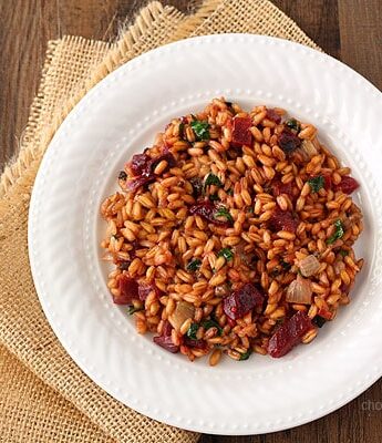 Beet, Spinach, and Goat Cheese Farro Risotto | www.chocolatemoosey.com