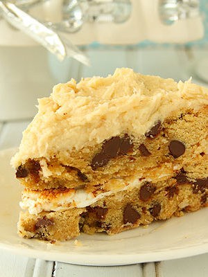 Chocolate Chip Cookie Cake with Toasted Marshmallow Filling and Cookie Dough Frosting | www.chocolatemoosey.com