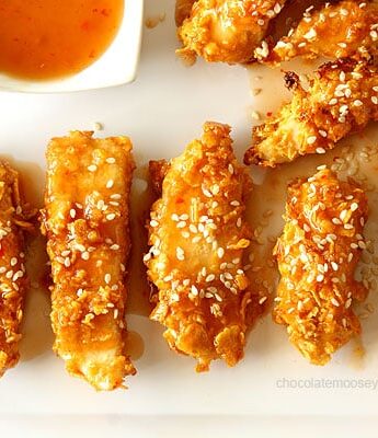 Crispy Baked General Tso's Sweet Chili Chicken Strips | www.chocolatemoosey.com