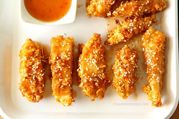 Crispy Baked General Tso's Sweet Chili Chicken Strips | www.chocolatemoosey.com