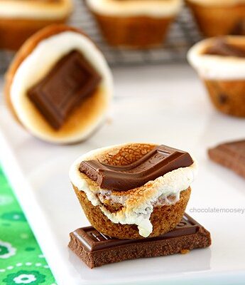 Smores Chocolate Chip Cookie Cups | www.chocolatemoosey.com
