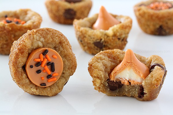 Pumpkin Spice Kiss Cookie Cups | www.chocolatemoosey.com