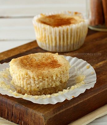 Snickerdoodle Cheesecake Cupcakes | www.chocolatemoosey.com