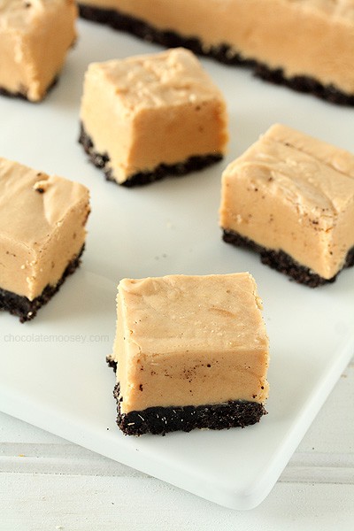 Easy Peanut Butter Oreo Fudge | www.chocolatemoosey.com