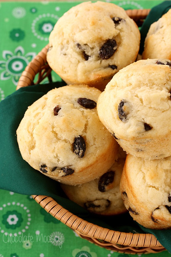 Irish Soda Bread Muffins in a bread basket with green linen