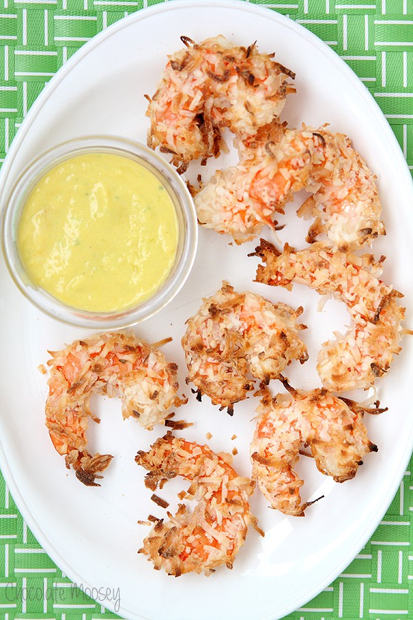 Healthy coconut shrimp with mango dipping sauce