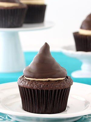 Chocolate Caramel Hi Hat Cupcakes