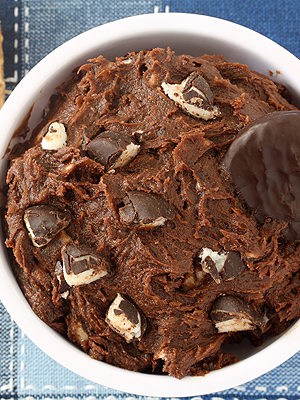 Peppermint Patty Cookie Dough Dip - egg free and no bake