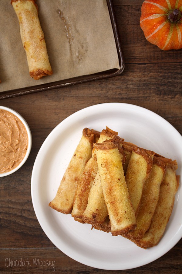 Pumpkin Cheesecake French Toast Roll Ups with Pumpkin Spice Dipping Sauce