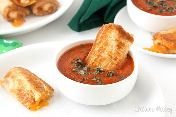 Grilled Cheese Roll Ups with Tomato Soup Dipping Sauce