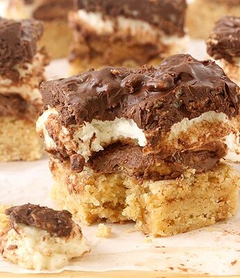 S'mores Peanut Butter Cup Crunch Bars