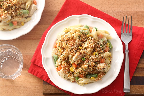Chicken Pot Pie Pasta with toasted panko breadcrumb topping