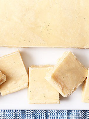 Melt-in-your-mouth Vanilla Bean Fudge made easy