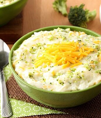 Broccoli and Cheese Mashed Potatoes for an easy side dish