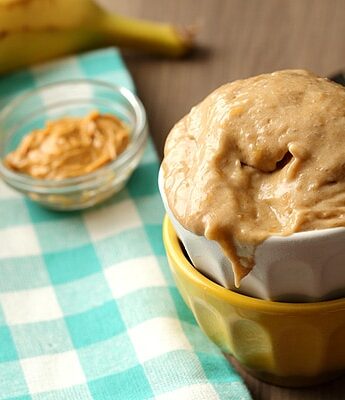 Peanut Butter Banana Ice Cream made without an ice cream machine