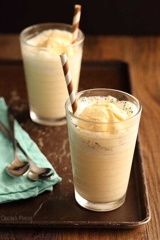 Vanilla Bean Cream Soda Floats