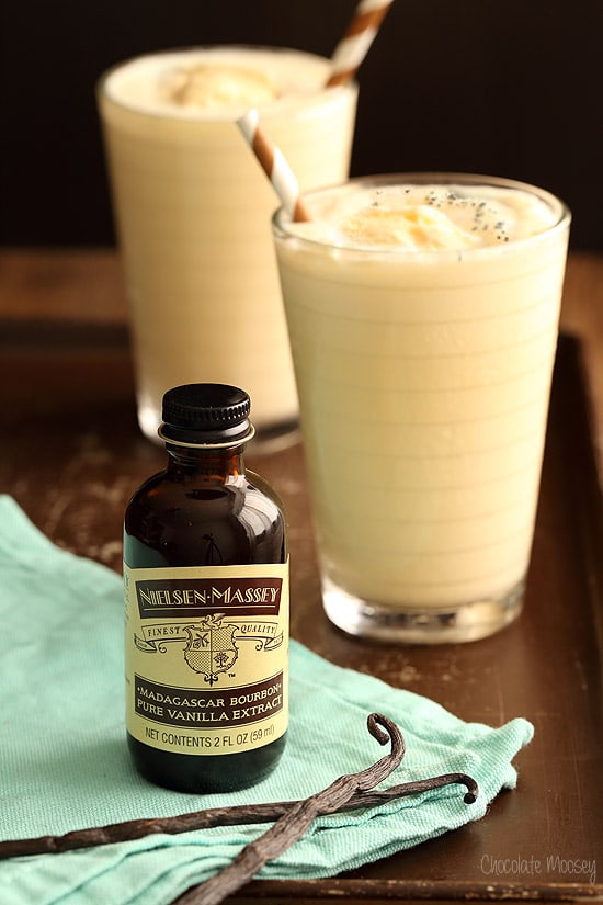 Vanilla Bean Cream Soda Floats