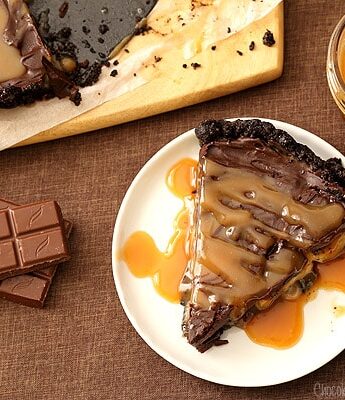 No Bake Chocolate Banana Caramel Tart with a caramel swirl