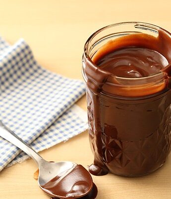 Peanut Butter Fudge Sauce to pour over ice cream