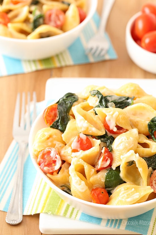 Tomato, Spinach, and Goat Cheese Pasta