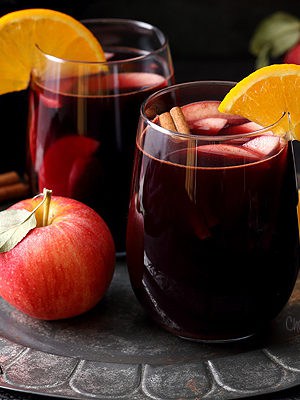 Red Apple Cider Sangria - the perfect Hallowine cocktail