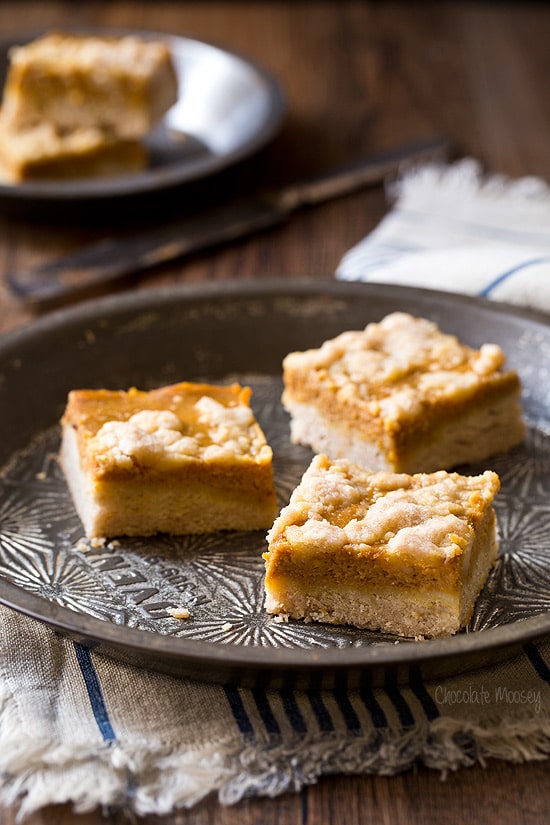 Pumpkin Pie Crumb Bars For Thanksgiving