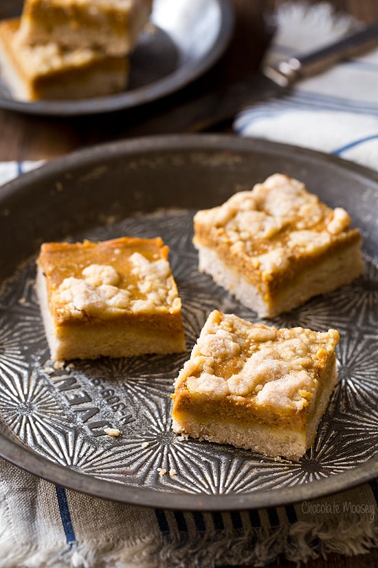 easy Pumpkin Pie Crumb Bars for Thanksgiving