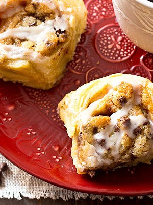 Puff Pastry Cookie Dough Cinnamon Rolls