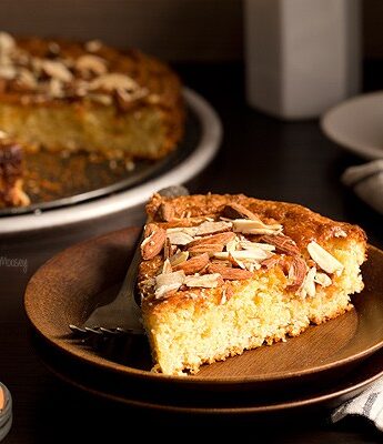 Vanilla Honey Almond Cake