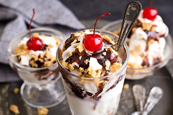 Fried Ice Cream Sundaes with cinnamon toast crunch cereal