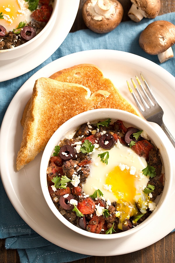 Greek Baked Eggs With Lamb and Mushrooms