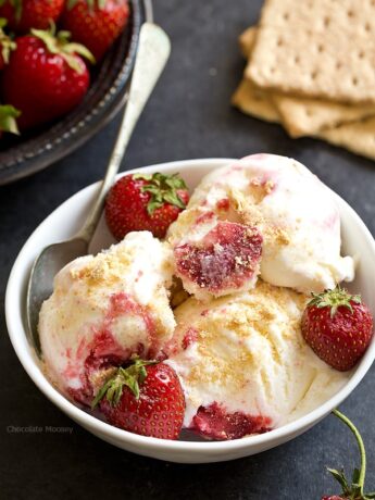 Bowl of strawberry cheesecake ice cream