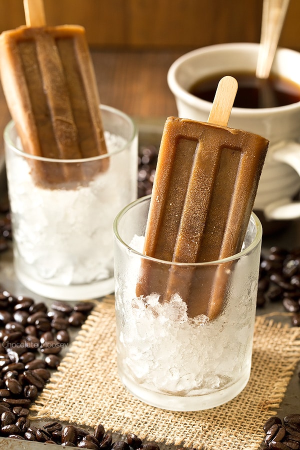 Get your summer caffeine fix with these 3 ingredient Caramel Latte Pops. Eat one on the go or as an afternoon snack.