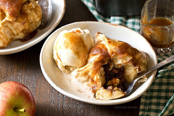 Welcome fall into your kitchen with Apple Butter Dumplings - a classic American dessert stuffed with apple butter, raisins, and walnuts