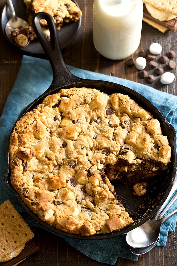 S'mores Cookie Skillet and Lodge Pan Set